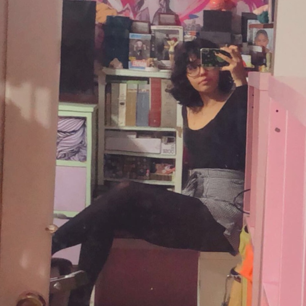 Meet your Posher, Lucinda